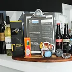 Procyon Boutique & Ponta Delgada