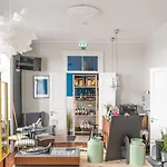 Procyon Boutique & 2*