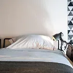 Procyon Boutique & בית הארחה
